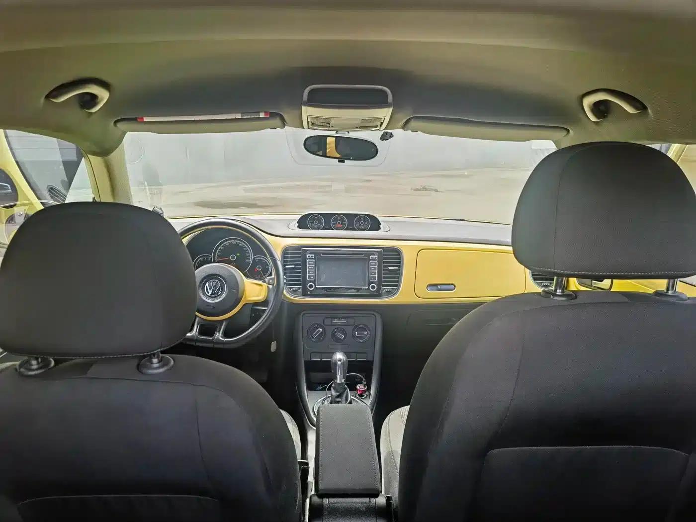 2013 Volkswagen Beetle 1.2TSI Fashion Edition — миниатюра 14