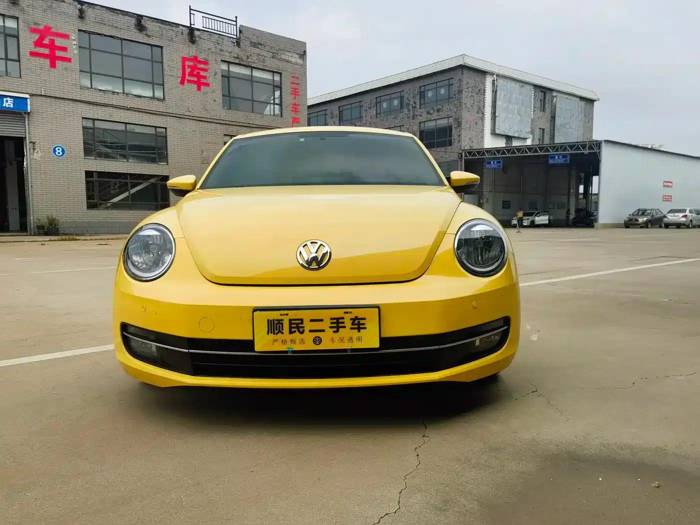 2013 Volkswagen Beetle 1.2TSI Fashion Edition — миниатюра 3