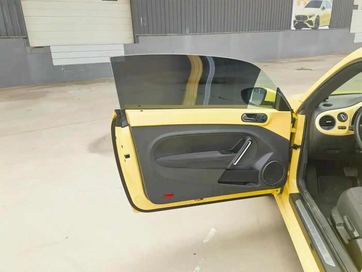 2013 Volkswagen Beetle 1.2TSI Fashion Edition — миниатюра 8