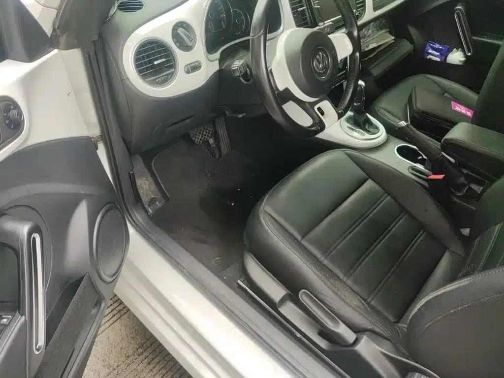 2017 Volkswagen Beetle 180TSI Comfort Edition — миниатюра 14