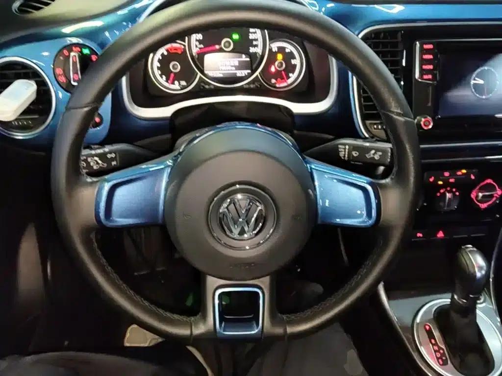 2017 Volkswagen Beetle 180TSI Comfort Edition — миниатюра 11