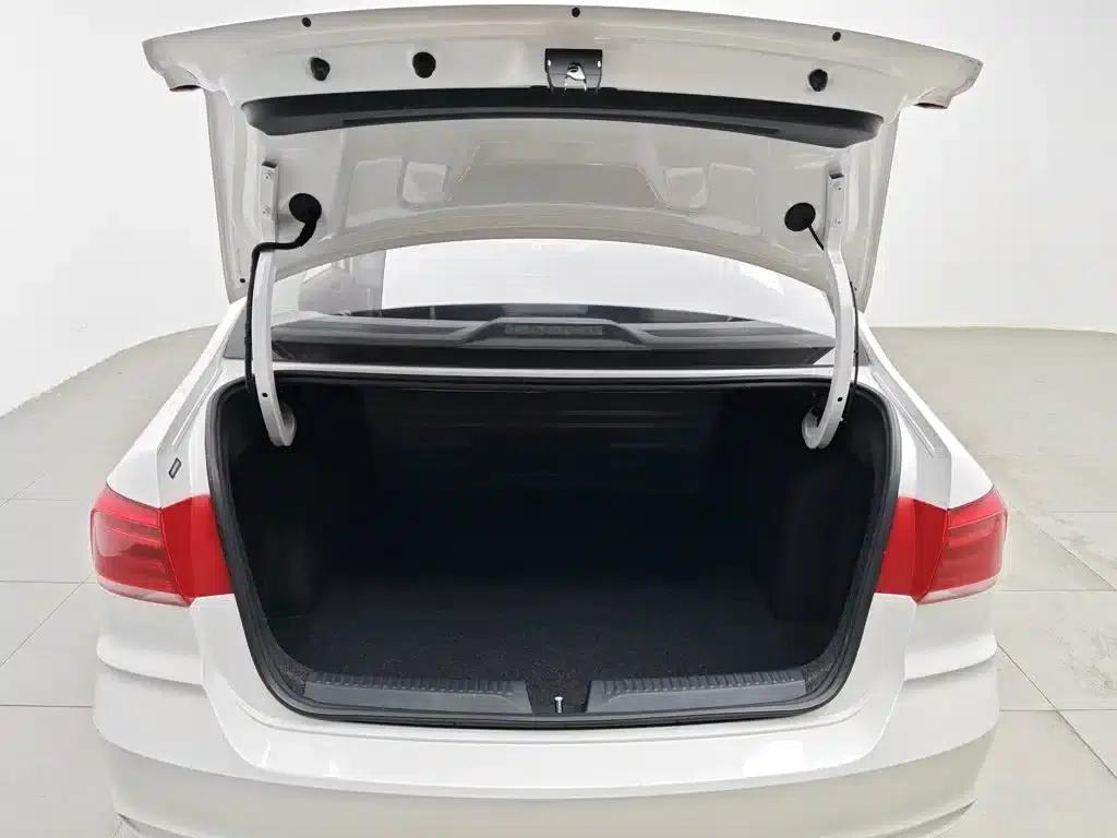 Santana 2019 1.5L Manual Fashion Edition (National VI Emission Standard) — миниатюра 16