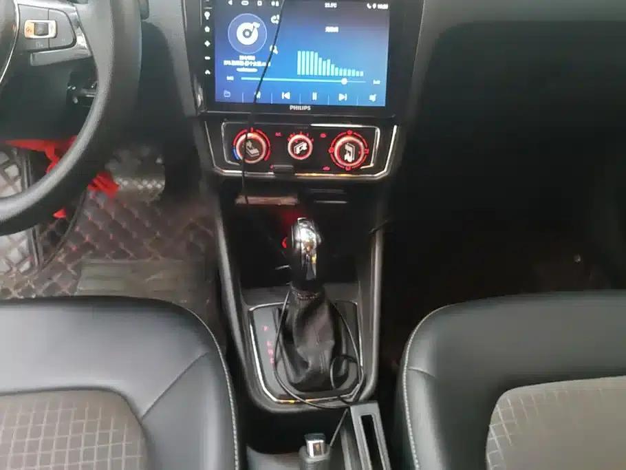 Santana 2016 1.6L Automatic Comfort Edition — миниатюра 16