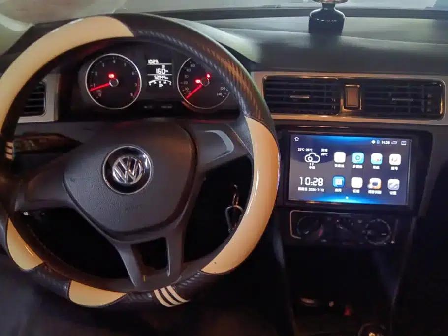 Santana 2015 Gran Lavida 1.6L Manual Comfort Model — миниатюра 12
