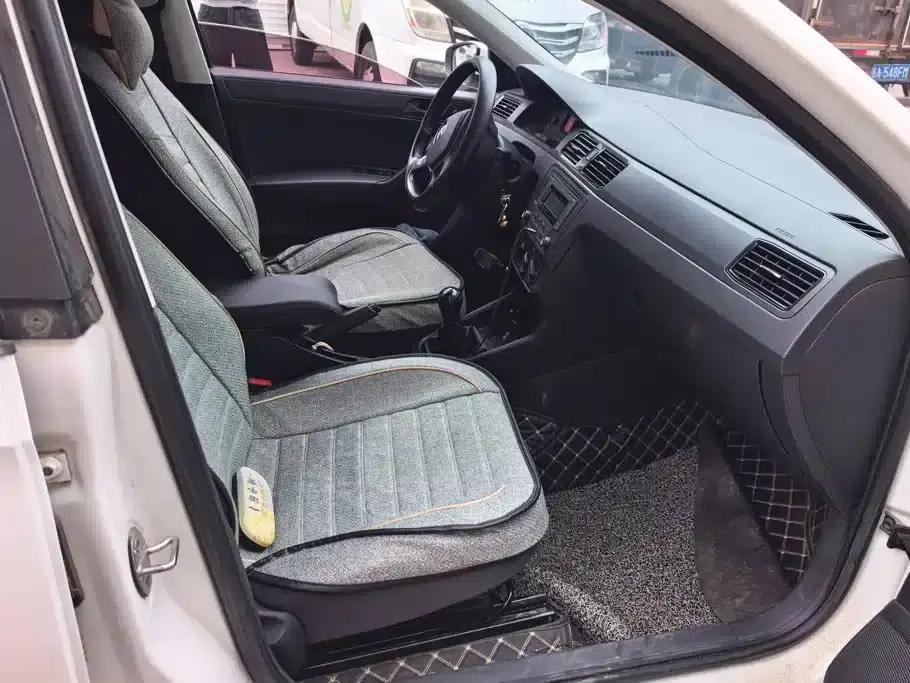 Santana 2021 1.5L Manual Fashion Edition — миниатюра 8