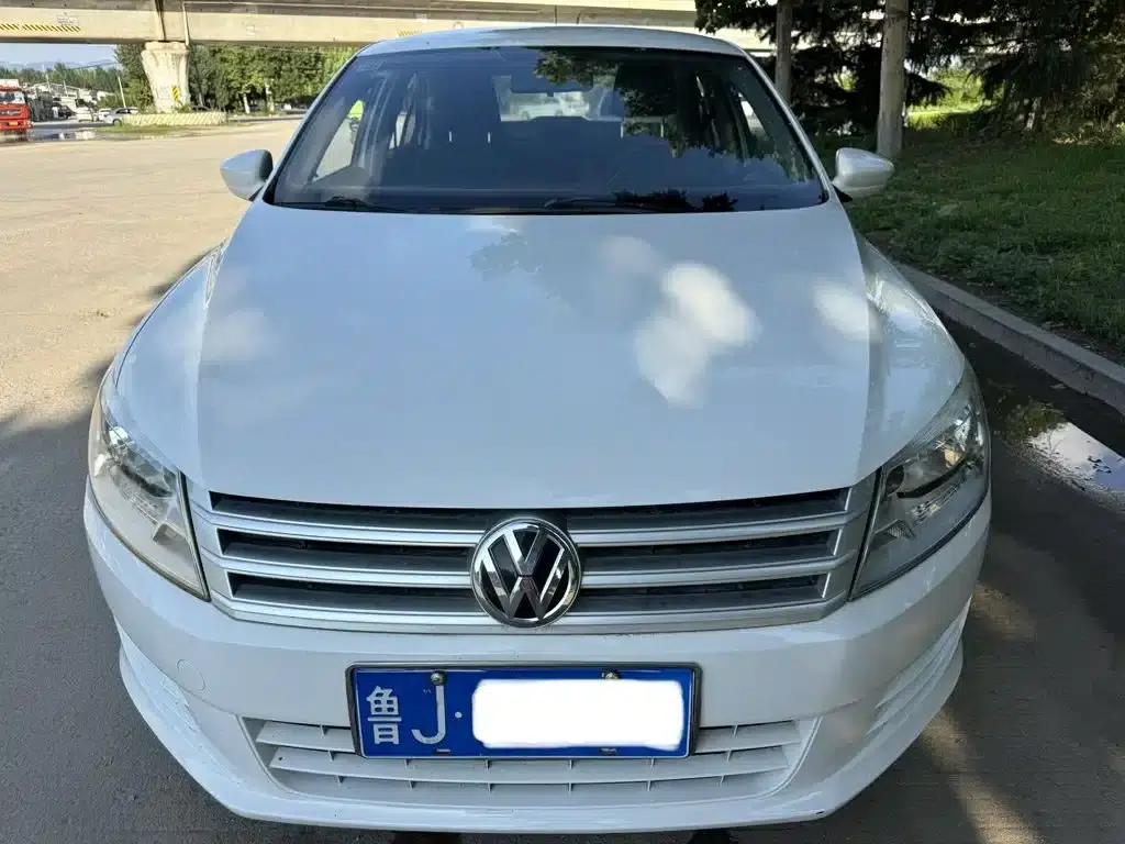 Santana 2013 1.4L Manual Fashion Edition — миниатюра 2