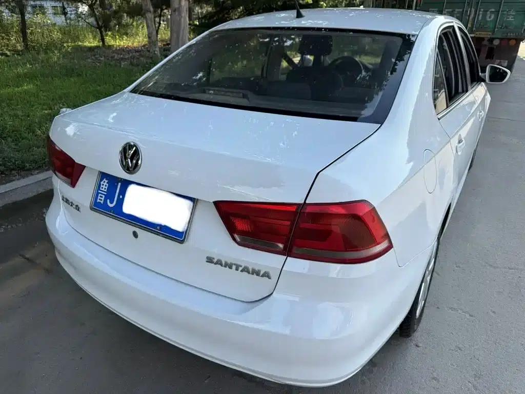 Santana 2013 1.4L Manual Fashion Edition — миниатюра 4