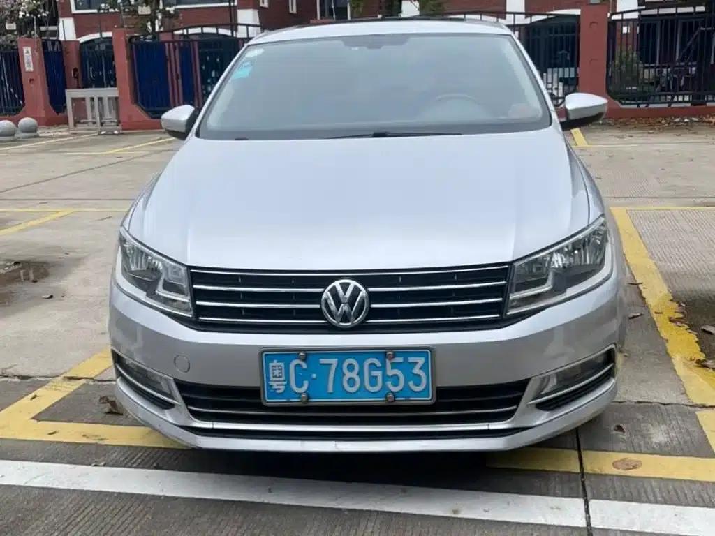 Santana 2016 1.6L Automatic Deluxe Edition — миниатюра 2