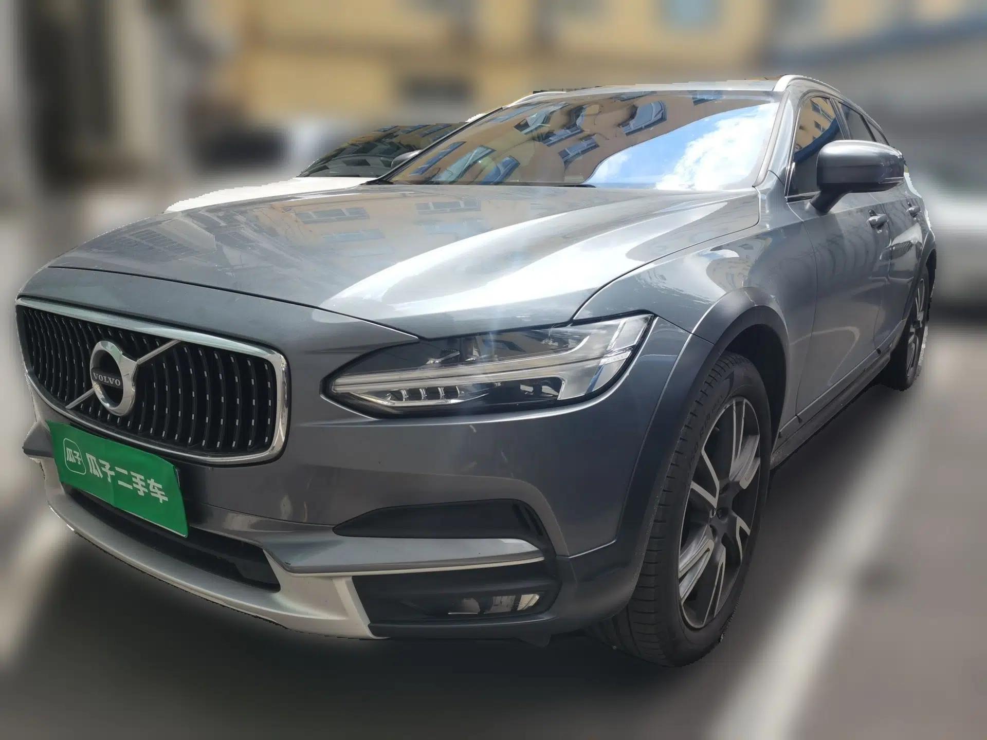 Volvo V90 2020 Cross Country T5 AWD Smart Range Edition — миниатюра 1