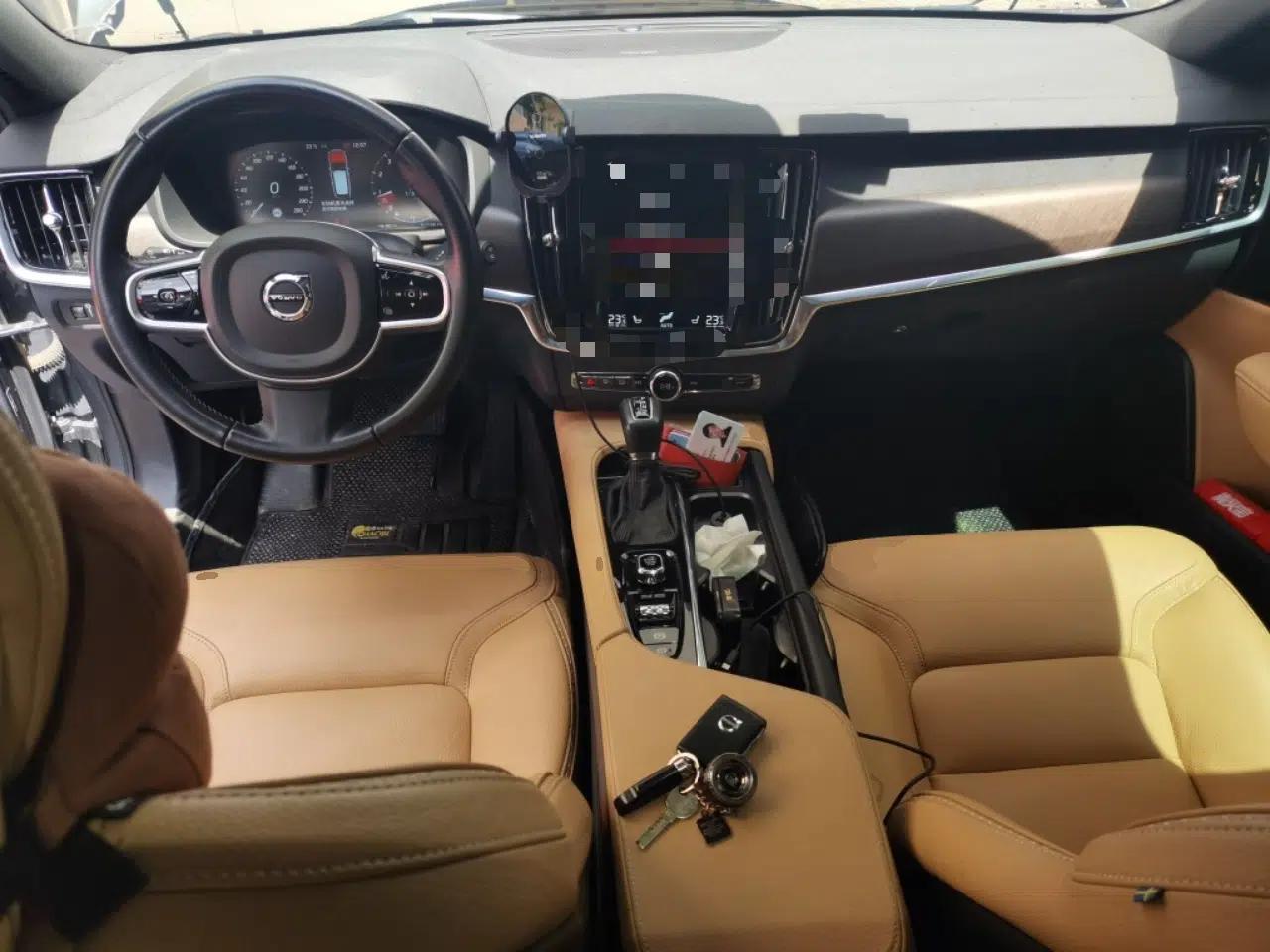 Volvo V90 2020 Cross Country T5 AWD Smart Range Edition — миниатюра 9