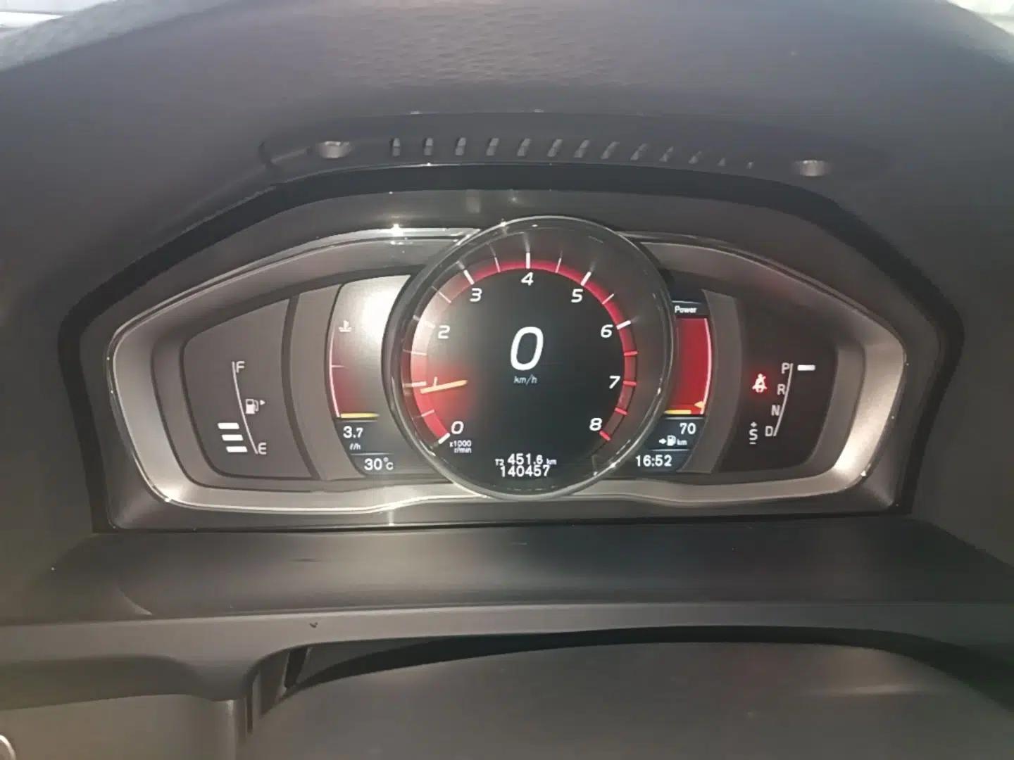 Volvo V60 2015 T5 Zhiya Edition — миниатюра 14