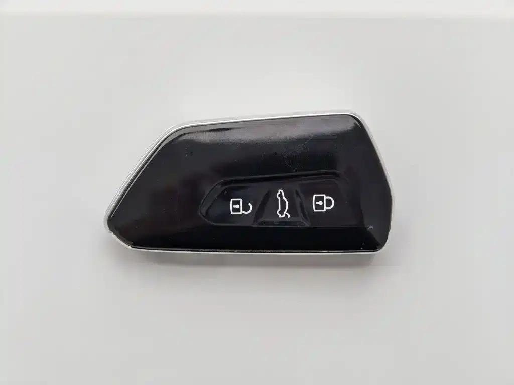 Volkswagen ID.3 2024 Outstanding Edition — миниатюра 19