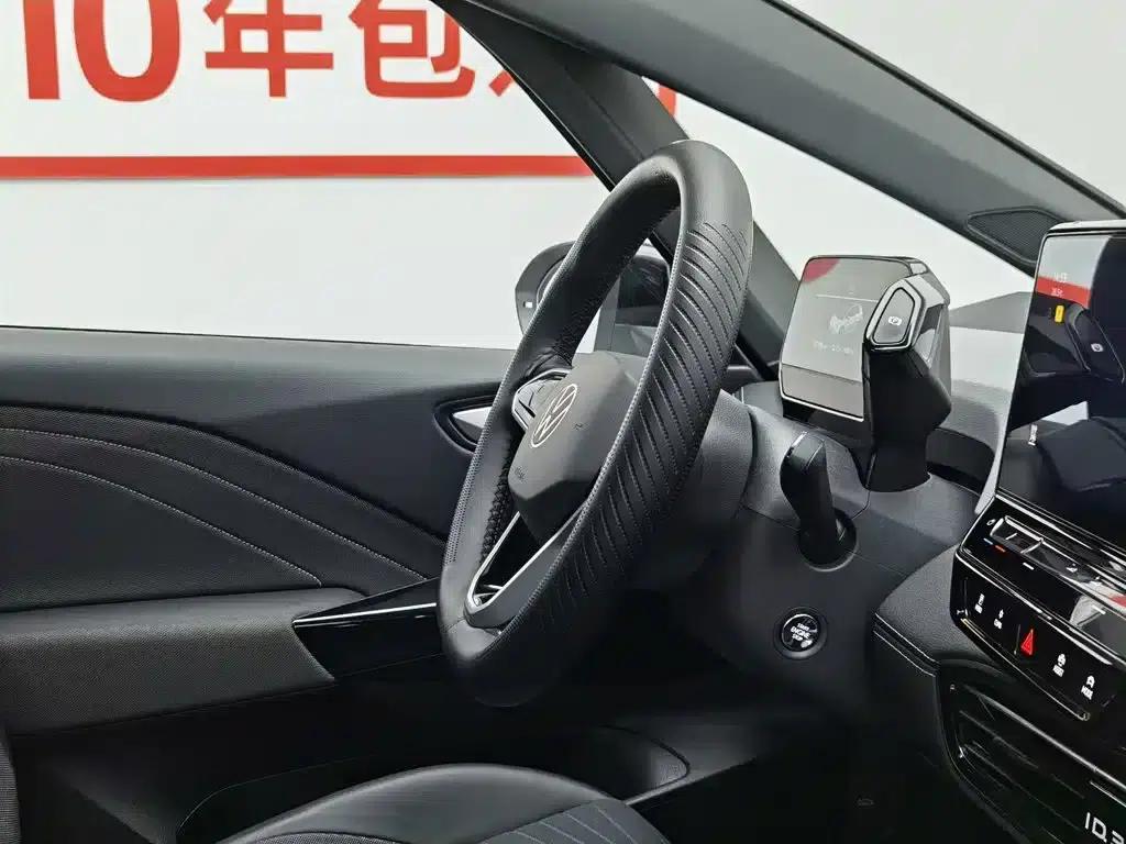 Volkswagen ID.3 2024 Outstanding Edition — миниатюра 22