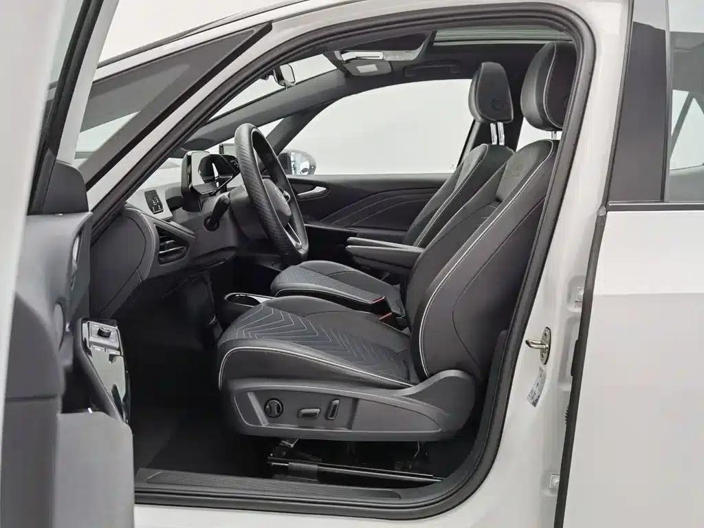 Volkswagen ID.3 2024 Outstanding Edition — миниатюра 10