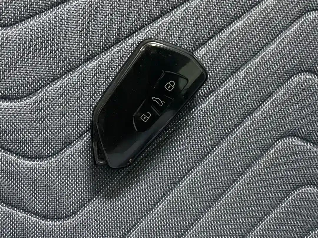 Volkswagen ID.3 2025 Smart Edition - Pure Intelligent Enjoyment Version — миниатюра 20