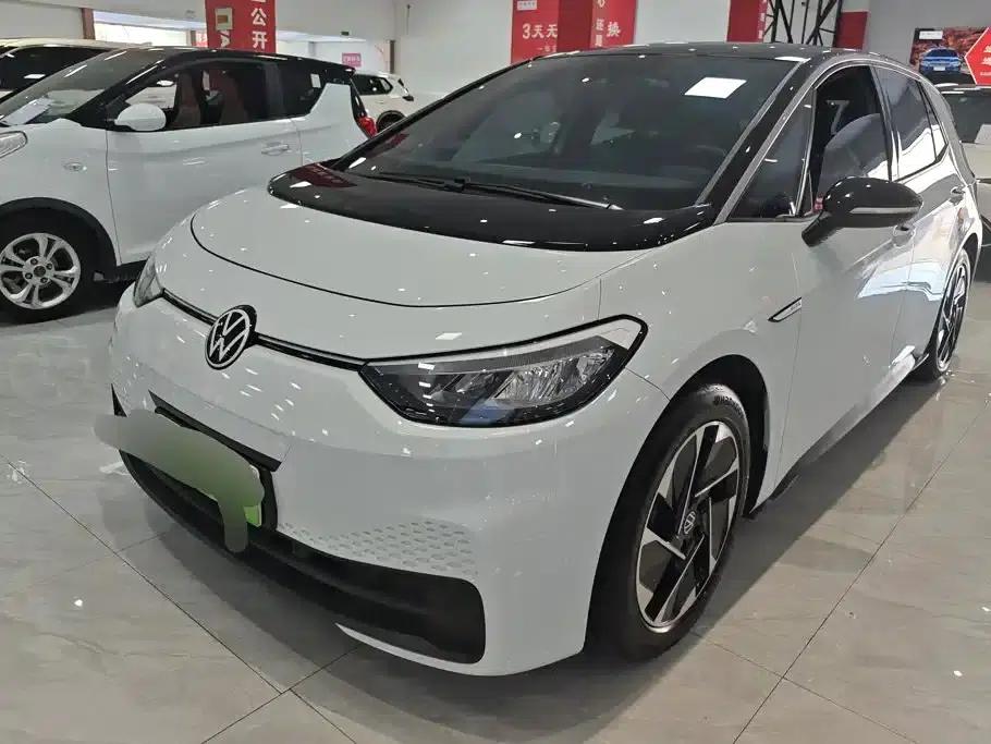 Volkswagen ID.3 2023 Pure Smart Edition — миниатюра 1