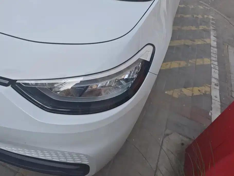 Volkswagen ID.3 2025 Smart Edition with Outstanding Oxygen — миниатюра 5