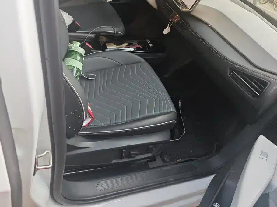 Volkswagen ID.3 2025 Smart Edition with Outstanding Oxygen — миниатюра 8