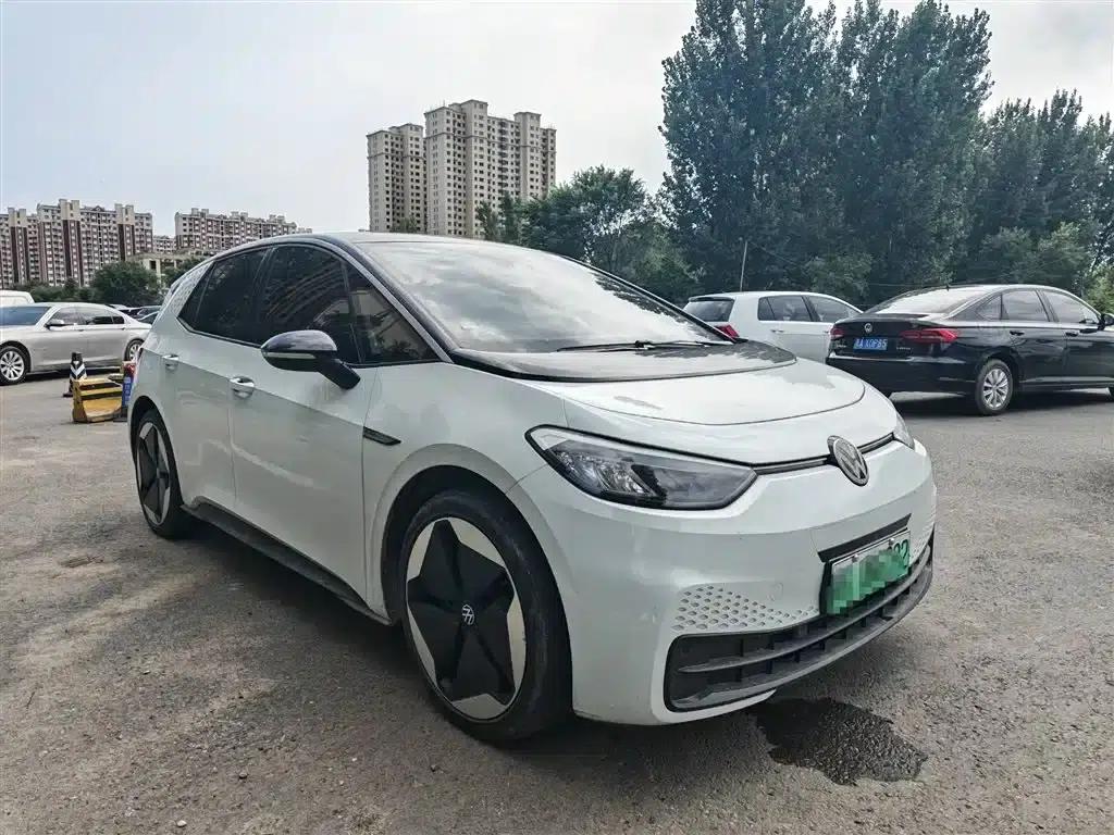 Volkswagen ID.3 2023 Upgraded Pure Smart Edition — миниатюра 3