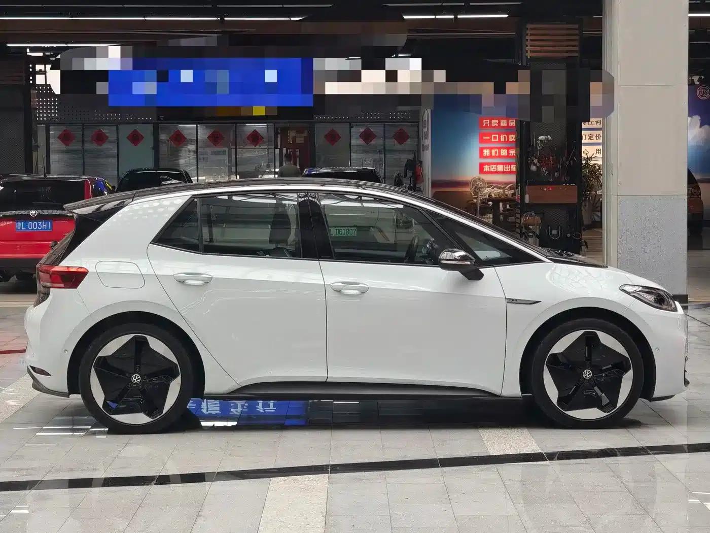 Volkswagen ID.3 2022 Pro Intelligent Edition — миниатюра 2