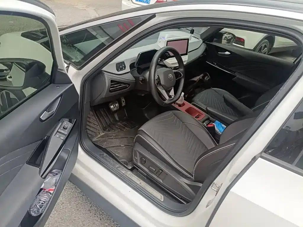 Volkswagen ID.3 2024 Outstanding Edition — миниатюра 16