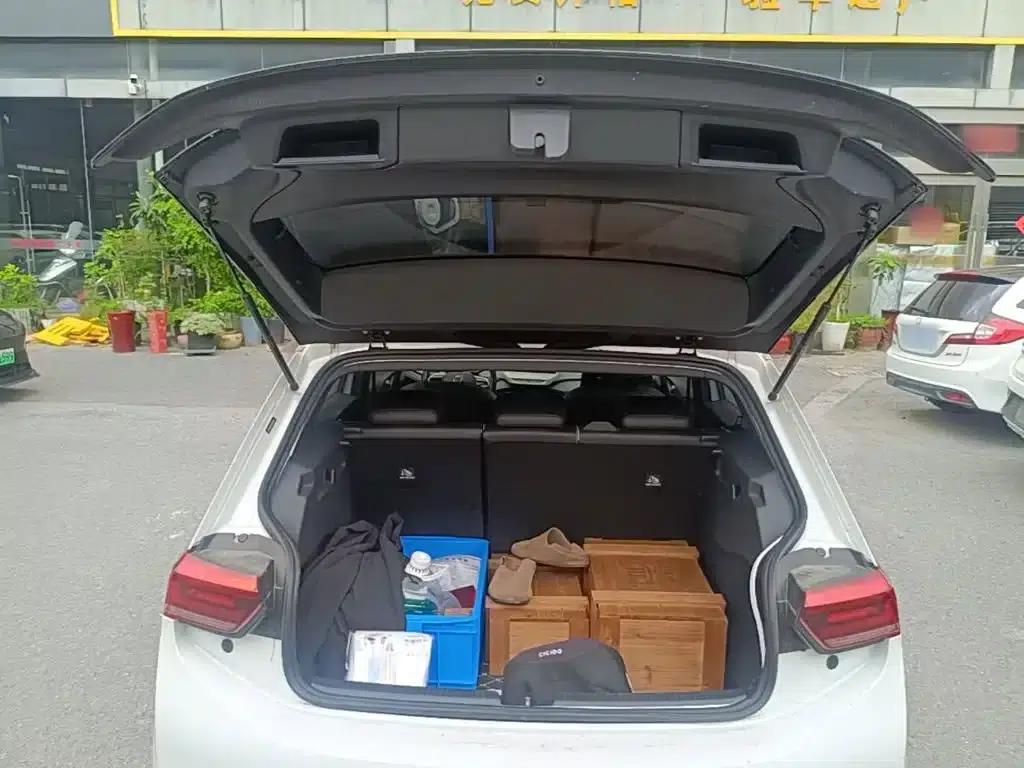 Volkswagen ID.3 2024 Outstanding Edition — миниатюра 19