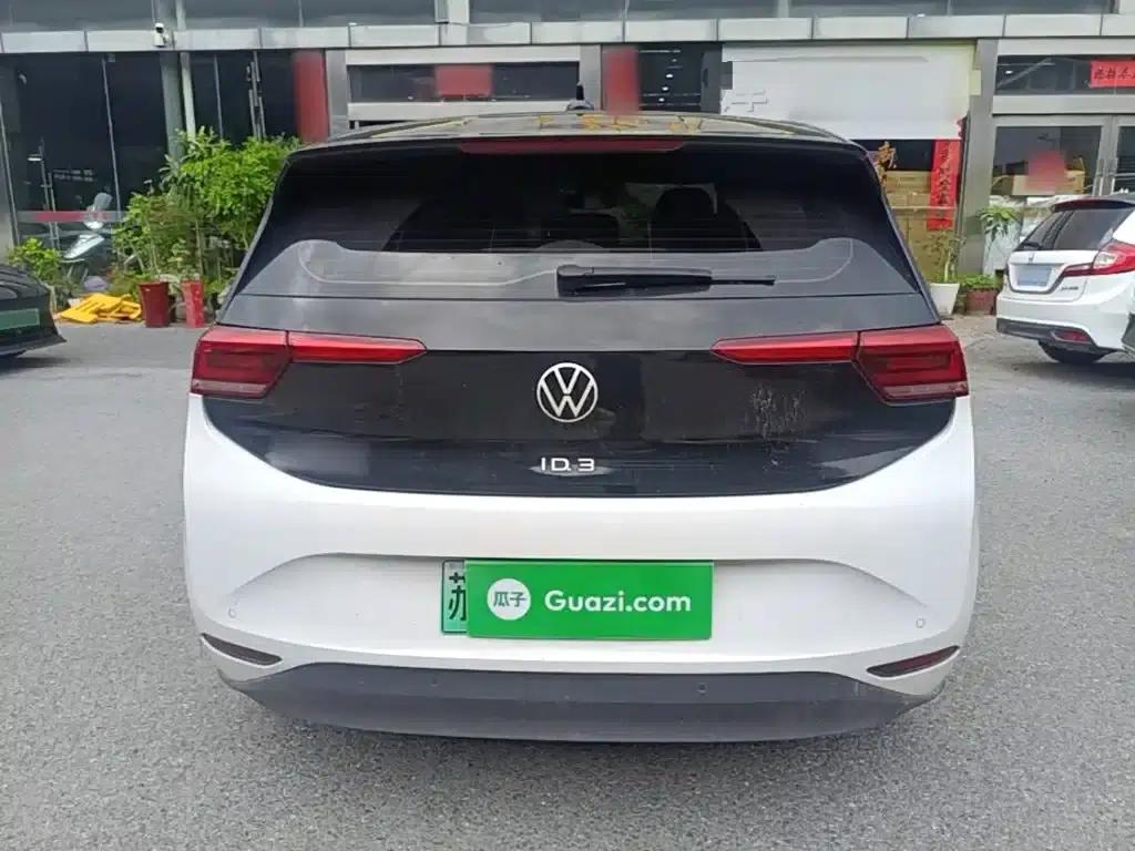 Volkswagen ID.3 2024 Outstanding Edition — миниатюра 6