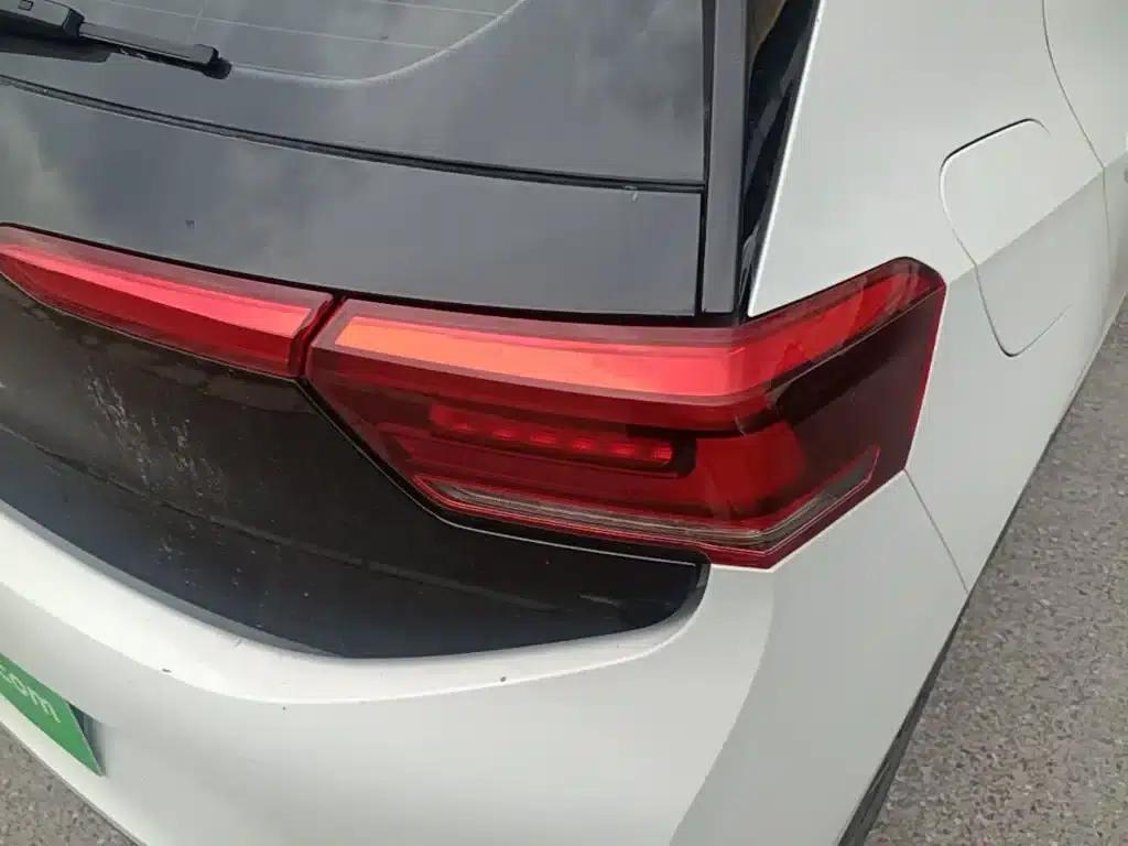 Volkswagen ID.3 2024 Outstanding Edition — миниатюра 8