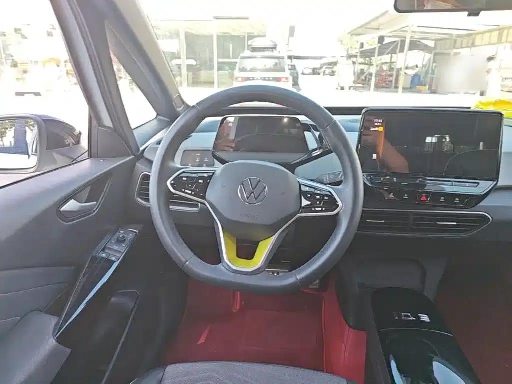 Volkswagen ID.3 2023 Upgraded Pure Smart Edition — миниатюра 11