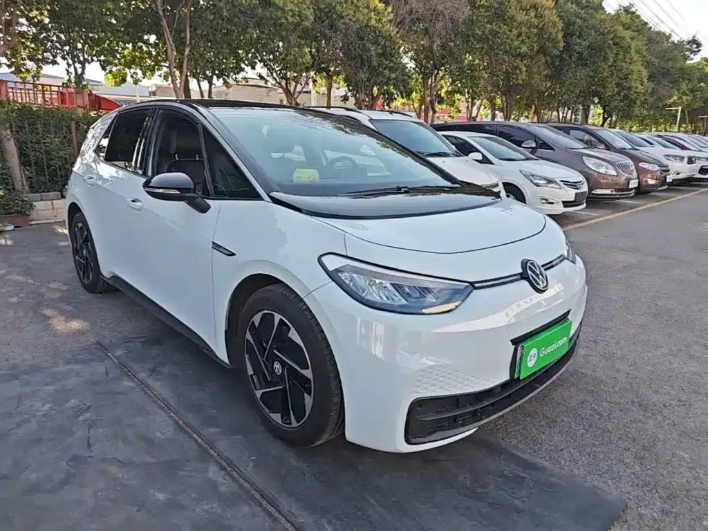 Volkswagen ID.3 2023 Upgraded Pure Smart Edition — миниатюра 4
