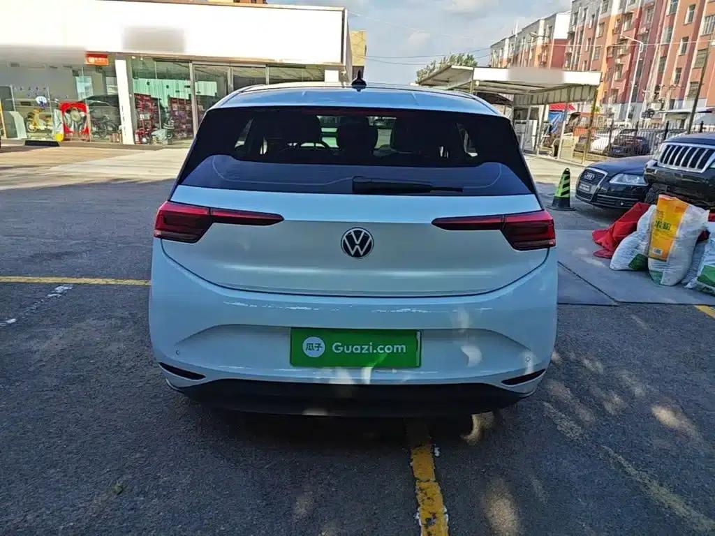 Volkswagen ID.3 2023 Upgraded Pure Smart Edition — миниатюра 6