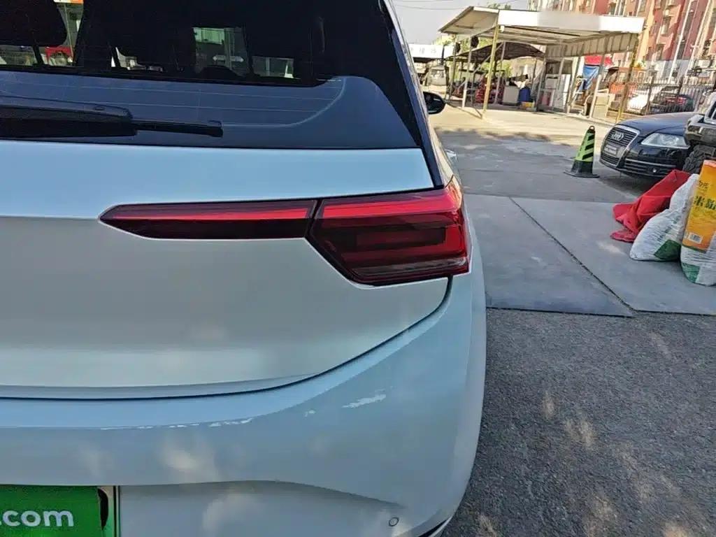 Volkswagen ID.3 2023 Upgraded Pure Smart Edition — миниатюра 8