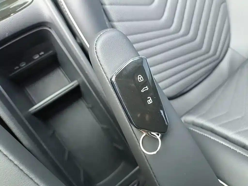 Volkswagen ID.3 2023 Pure Smart Edition — миниатюра 9