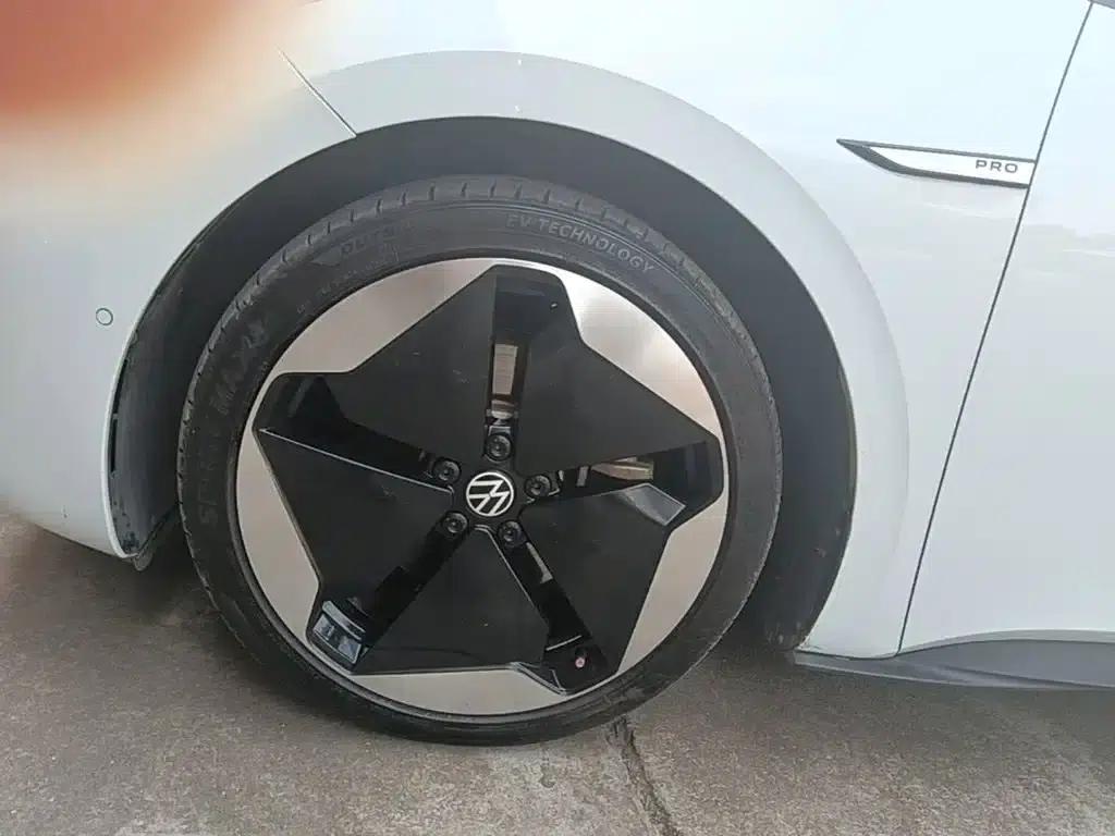 Volkswagen ID.3 2022 Pro Intelligent Edition — миниатюра 23