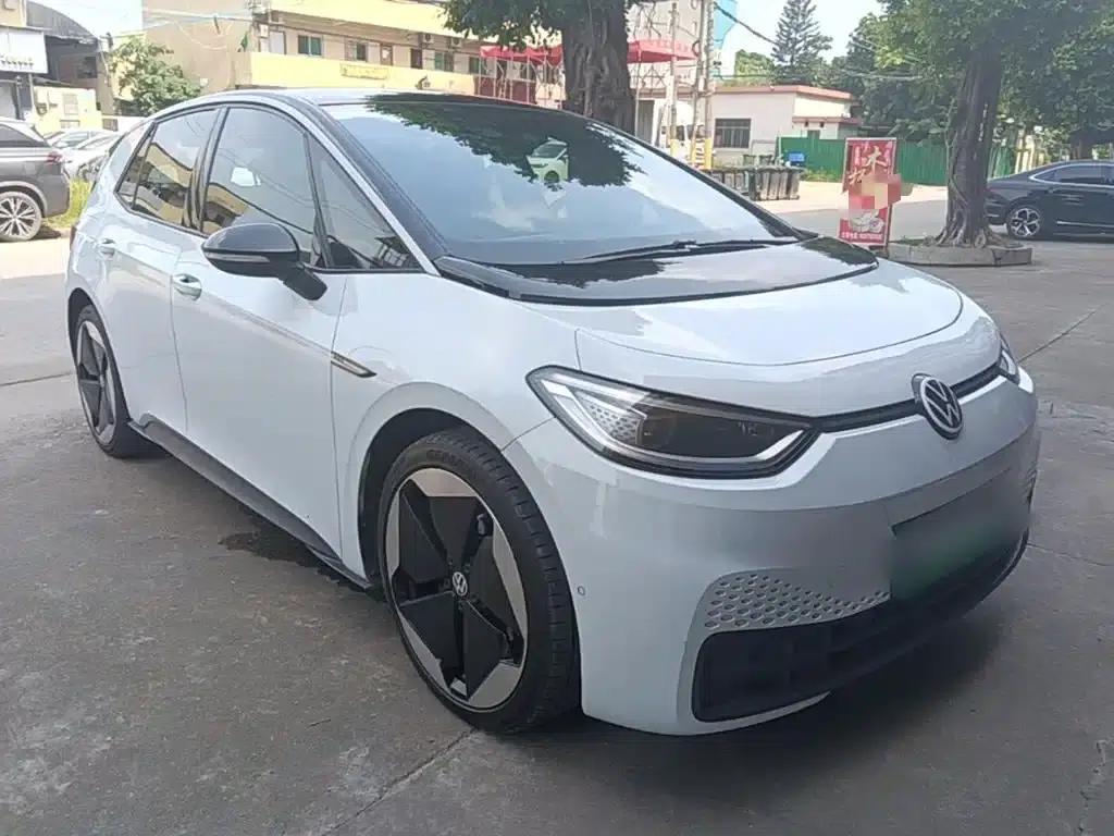Volkswagen ID.3 2022 Pro Intelligent Edition — миниатюра 4