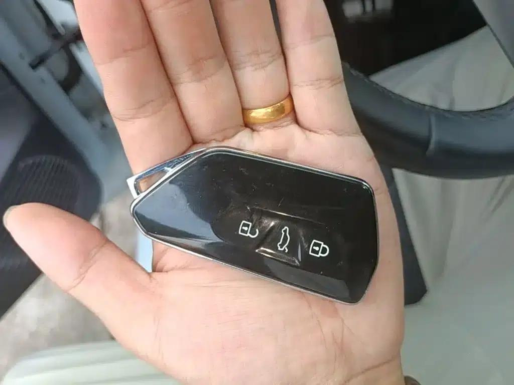 Volkswagen ID.3 2022 Pro Intelligent Edition — миниатюра 9