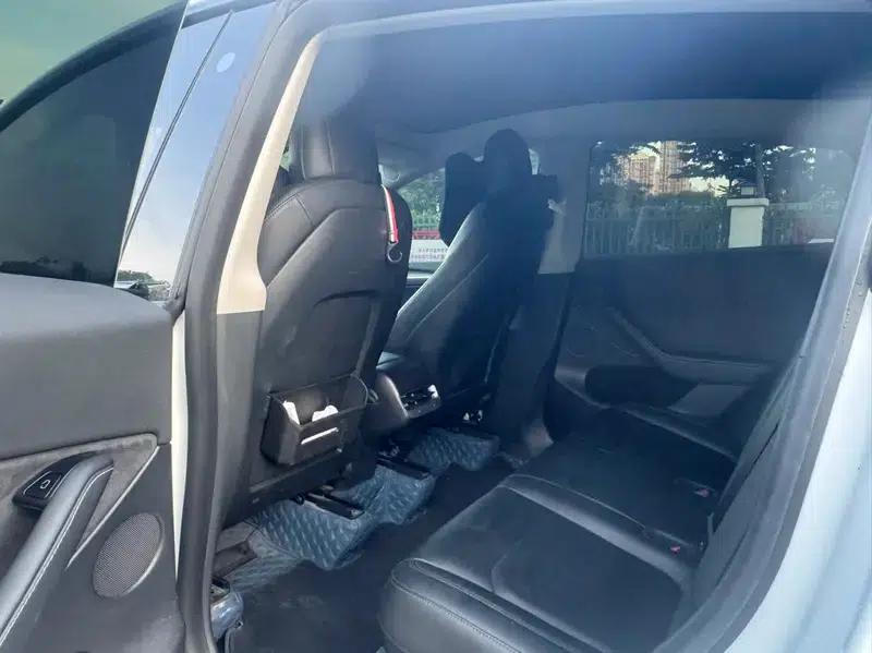 Model Y 2021 Standard Range Rear-Wheel Drive — миниатюра 12