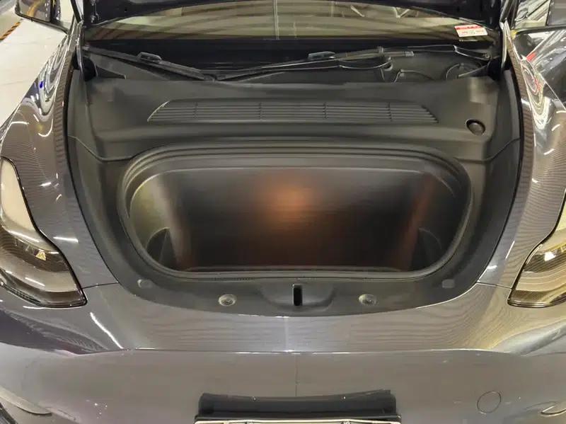 Model Y 2021 Long Range All-Wheel Drive — миниатюра 22