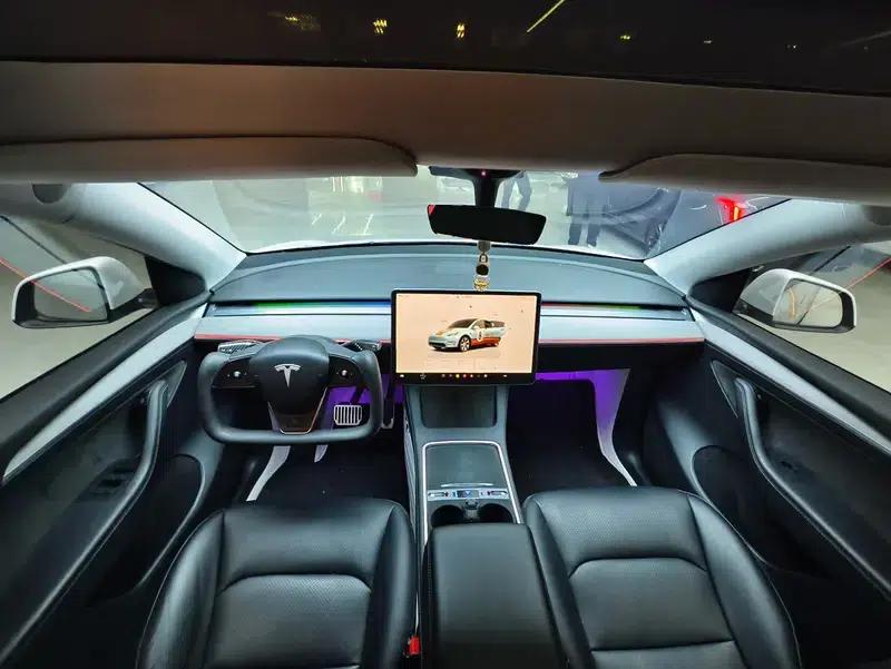 Model Y 2022 Rear-Wheel Drive — миниатюра 8