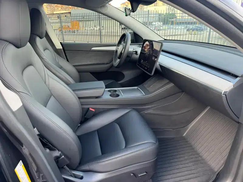 Model Y 2024 Long Range All-Wheel Drive — миниатюра 14