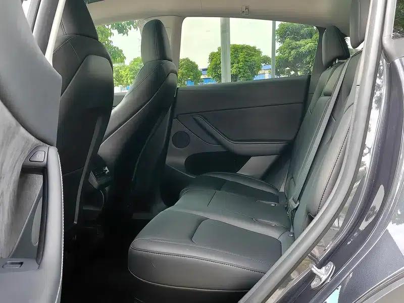 Model Y 2024 Rear-Wheel Drive — миниатюра 16