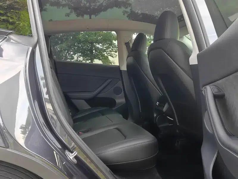 Model Y 2024 Rear-Wheel Drive — миниатюра 17