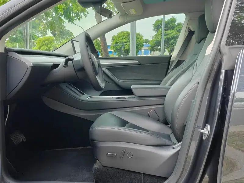 Model Y 2024 Rear-Wheel Drive — миниатюра 18