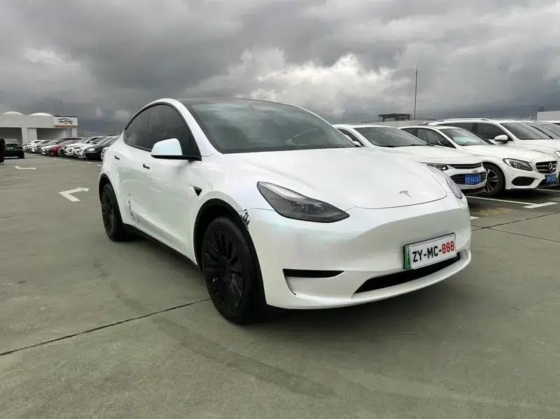 Model Y 2022 Facelift Rear-Wheel Drive Version — миниатюра 3