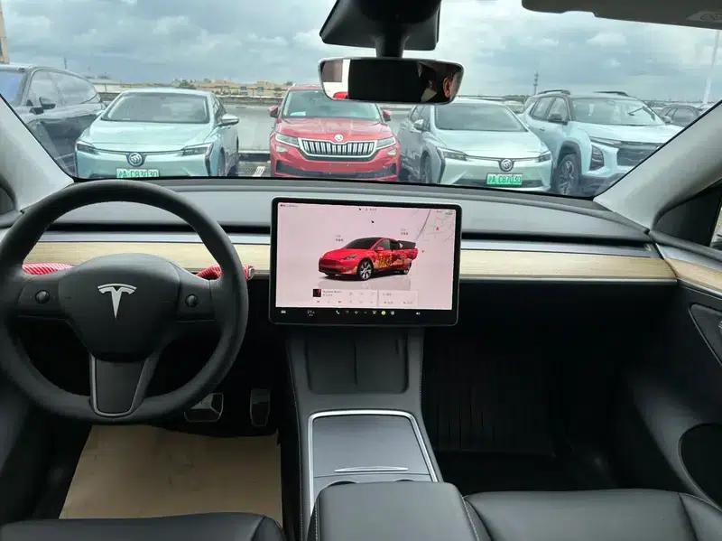 Model Y 2022 Facelift Rear-Wheel Drive Version — миниатюра 8