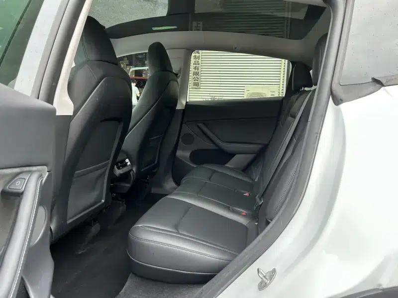 Model Y 2022 Facelift Rear-Wheel Drive Version — миниатюра 14