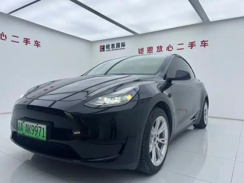 Model Y 2023 Rear-Wheel Drive — миниатюра 1
