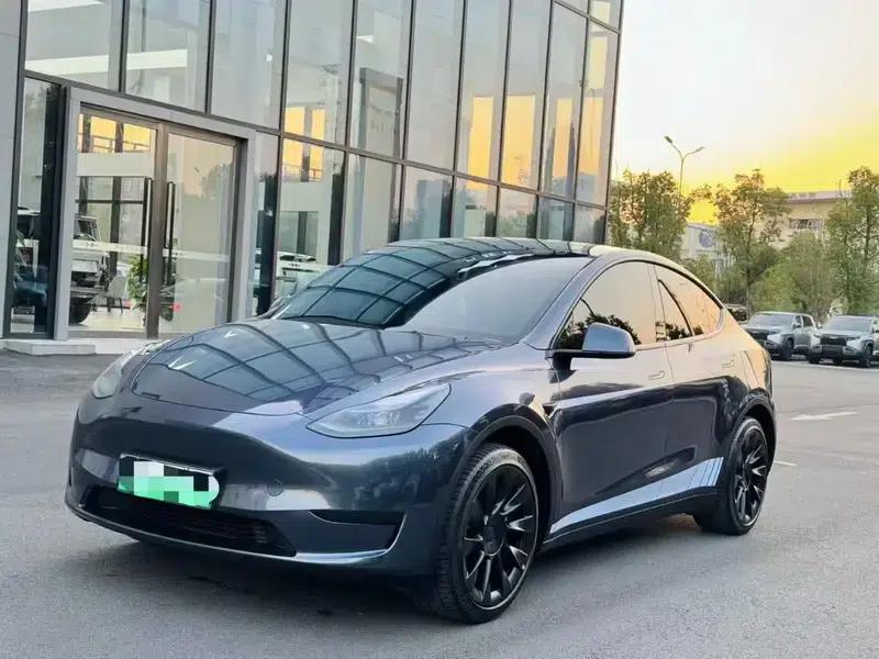 Model Y 2024 Rear-Wheel Drive — миниатюра 1