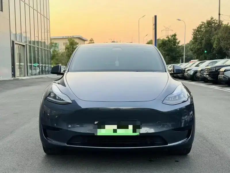 Model Y 2024 Rear-Wheel Drive — миниатюра 2