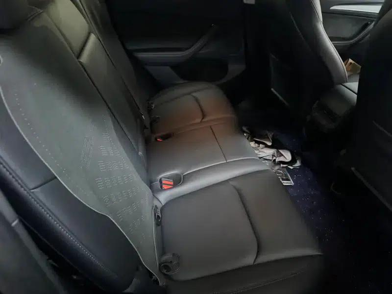 Model Y 2024 Rear-Wheel Drive — миниатюра 15